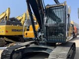 2019 Hyundai R220LC-9S crawler excavator, front three-quarter view