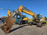 2005 Liebherr R924B HD S L crawler excavator with hydraulic shear attachment