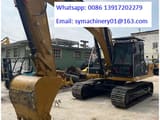 2023 Caterpillar 320D2 gąsienicowa koparka, widok z przodu z trzech czwartych