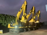 Excavator pe senile 2022 Caterpillar 320D2, vedere laterală unități multiple