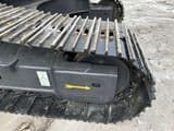 2022 Komatsu PC200-8 Raupenbagger Kettenantrieb Detail