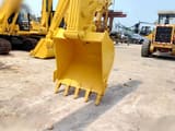2022 Komatsu PC240LC-8 crawler excavator bucket view