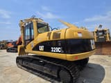 Excavator pe senile 2021 Caterpillar 320CL, vedere spate trei sferturi