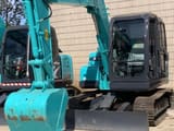 Kobelco SK75 Crawler Excavator, front three-quarter view