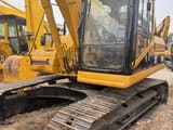 2015 Caterpillar 320B crawler excavator, side view