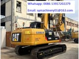 2023 Caterpillar 320D2 paletli ekskavatör, arka üç çeyrek görünüm