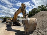 2007 Liebherr 954C HD LITRONIC crawler excavator, front-quarter view