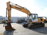2008 Liebherr R916 LC crawler excavator, side view