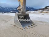 2017 Komatsu PC700LC-11 excavator bucket close-up