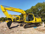 2018 Komatsu PC200 crawler excavator, side view