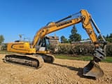 2016 Liebherr R922LC crawler excavator, side view