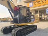 2022 Caterpillar 320D Raupenbagger, Seitenansicht