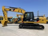 2025 Caterpillar 320D2 Raupenbagger, Seitenansicht