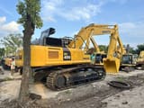 2023 Komatsu PC400-7 crawler excavator, side view
