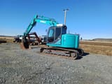 2013 Kobelco SK140SRLC-3 crawler excavator side view