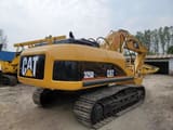 2018 Caterpillar 325D crawler excavator, rear three-quarter view