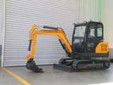 2025 Müller Machinery MB 40-VKSH mini excavator side view