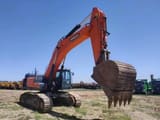 Doosan DX520LC-9C crawler excavator, front three-quarter view