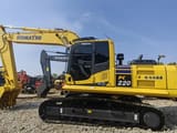 2023 Komatsu PC220-8 escavatore cingolato, vista laterale