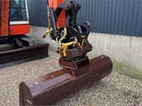 2007 Terex TC75 crawler excavator attachment view