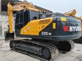 2021 Hyundai R220LC-9S crawler excavator, rear three-quarter view