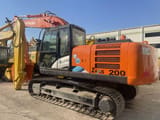 2018 Hitachi Zaxis 200 crawler excavator, side profile view