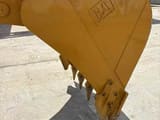 2024 Caterpillar 320D2 Raupenbagger Löffel Detail