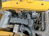 Escavadora de rastos Komatsu PC200-8 de 2018, vista do compartimento do motor