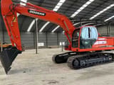 2020 Doosan DX225LC-9C crawler excavator, side profile view