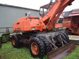 1973 Atlas 1602 wheel excavator, front three-quarter view