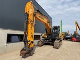 2017 Hyundai HX380L crawler excavator, front three-quarter view