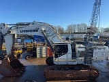 2019 Liebherr R 9150 B crawler excavator, side profile view