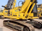 Escavatore cingolato Komatsu PC200-8 del 2012, vista laterale