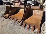 2009 Caterpillar M318D wheel excavator bucket attachments