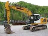 2019 Liebherr R922LC crawler excavator, side view
