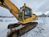 2007 Hyundai R320NLC-7A crawler excavator, side view