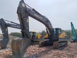 2020 Volvo EC480DL crawler excavator, front three-quarter view
