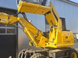 2011 New Holland WE150C wheel excavator side view