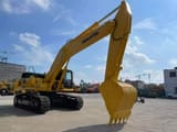 2021 Komatsu PC400-8 crawler excavator, side view