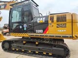 Pelle sur chenilles Caterpillar 320D de 2021, vue de côté
