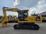 2022 Komatsu PC200-8 Raupenbagger, Seitenansicht