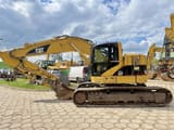 2007 Caterpillar 321C LCR crawler excavator side view