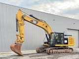2015 Caterpillar 324ELN crawler excavator, side view
