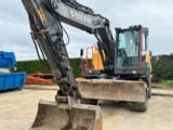 2016 Volvo EWR150E wheel excavator, front three-quarter view