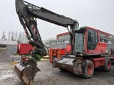 2005 Volvo EW160B wheel excavator, side view