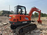 Doosan DH55 crawler excavator, rear three-quarter view