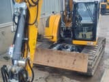 2023 Liebherr R920 COMPACT G6.1-D LITRONIC crawler excavator, front three-quarter view