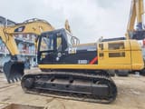 2018 Caterpillar 330D2 crawler excavator, side view