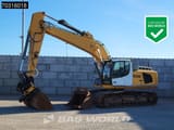 2015 Liebherr R936LC crawler excavator, side view
