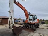 1995 Atlas 1404 wheel excavator, front three-quarter view